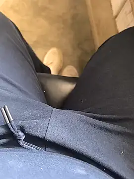 Snapshot of rana9639_1 chatting on 12-06-24, 06:15 rana9639 1 online show from 12-06-24, 06:15