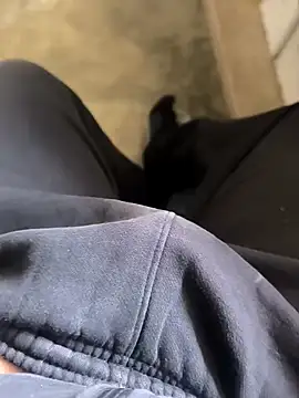 Snapshot of rana9639_1 chatting on 12-13-24, 05:38 rana9639 1 online show from 12-13-24, 05:38