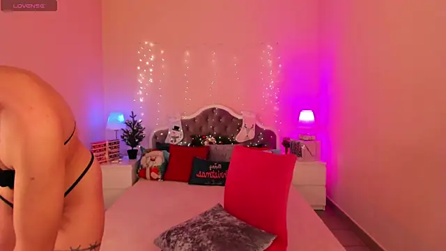 Snapshot of Aria69Stars chatting on 12-30-24, 11:59 Aria69Stars online show from 12-30-24, 11:59