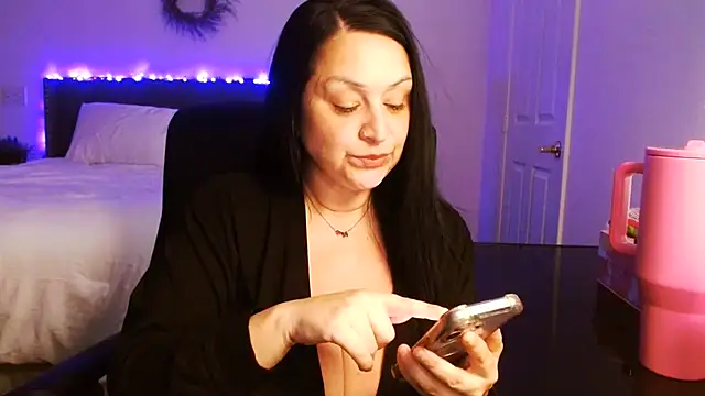 Snapshot of AlyssiaAmoreXO chatting on 07-31-26, 09:14 AlyssiaAmoreXO online show from 07-31-26, 09:14