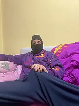 Snapshot of boyadark chatting on 01-07-25, 11:14 boyadark online show from 01-07-25, 11:14