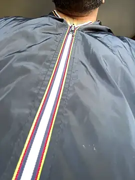 Dikkiduohottt online show from 10-07-25, 11:40