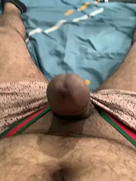 Snapshot of desiduzz21 chatting on 12-15-24, 11:12 desiduzz21 online show from 12-15-24, 11:12