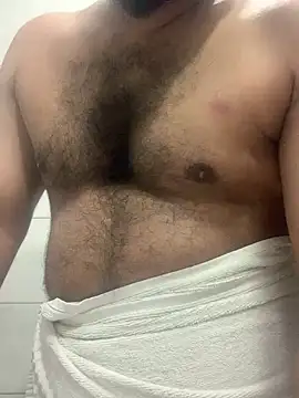 Snapshot of desiduzz21 chatting on 12-17-24, 06:20 desiduzz21 online show from 12-17-24, 06:20