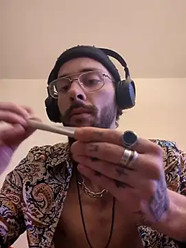 casualtimepassenger online show from 02-20-25, 12:47