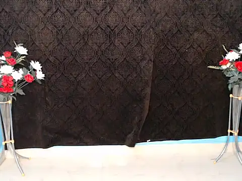 Wish Queen online show from 02-27-25, 12:34