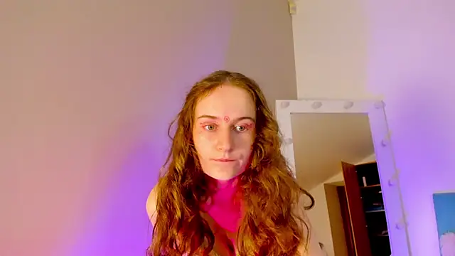 Snapshot of L1ittle_kitty_ chatting on 10-13-25, 05:29 L1ittle kitty online show from 10-13-25, 05:29