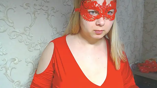Snapshot of DolphinDreams chatting on 07-17-26, 06:20 DolphinDreams online show from 07-17-26, 06:20