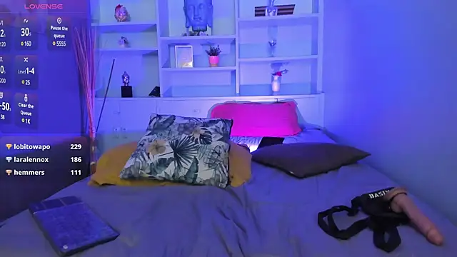 Lucy Williiams online show from 02-22-25, 08:31