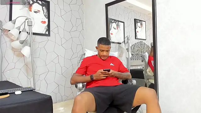 Snapshot of jackmacson chatting on 12-28-24, 02:32 jackmacson online show from 12-28-24, 02:32