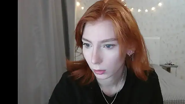 Snapshot of KateBunny chatting on 01-03-25, 12:52 KateBunny online show from 01-03-25, 12:52