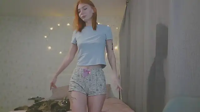 Snapshot of KateBunny chatting on 02-10-25, 03:53 KateBunny online show from 02-10-25, 03:53