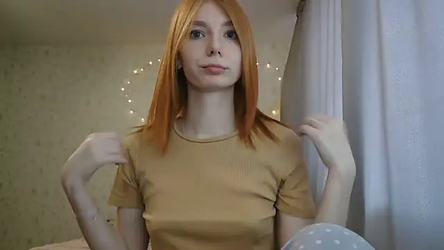 Snapshot of KateBunny chatting on 02-19-25, 12:11 KateBunny online show from 02-19-25, 12:11