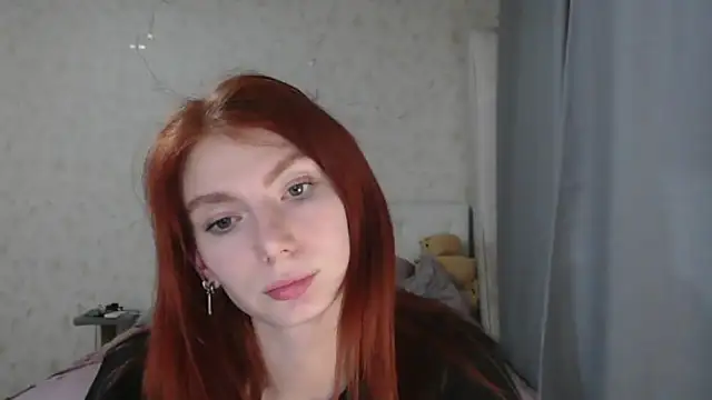 Snapshot of KateBunny chatting on 10-21-25, 03:35 KateBunny online show from 10-21-25, 03:35