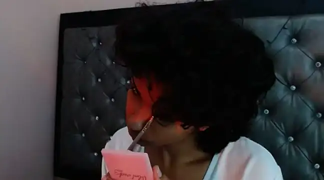 Snapshot of ToshiaKimich chatting on 03-15-25, 12:34 ToshiaKimich online show from 03-15-25, 12:34