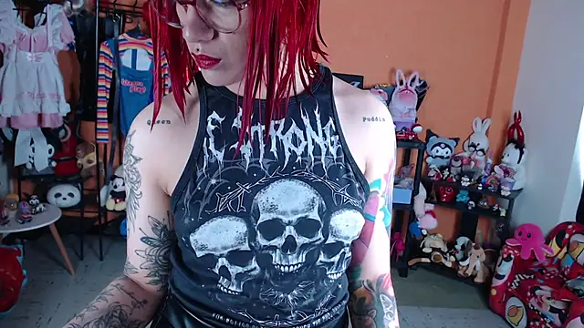 MissMiia2 online show from 04-05-26, 12:13