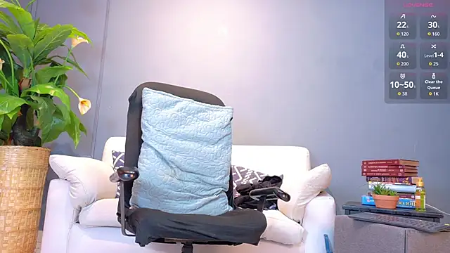 Snapshot of Iker_bigdick chatting on 06-20-26, 07:38 Iker bigdick online show from 06-20-26, 07:38