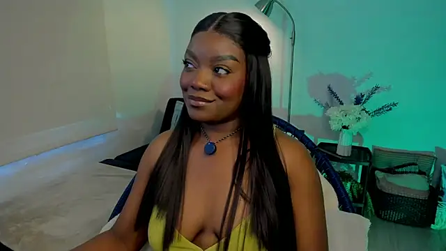 Snapshot of Im_Maria chatting on 11-25-25, 08:09 Im Maria online show from 11-25-25, 08:09