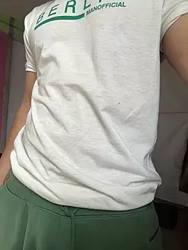 Snapshot of alburt_1996 chatting on 01-03-25, 03:49 alburt 1996 online show from 01-03-25, 03:49