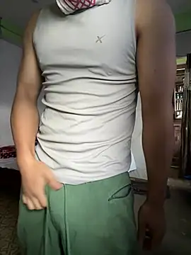 Snapshot of alburt_1996 chatting on 01-19-25, 02:36 alburt 1996 online show from 01-19-25, 02:36