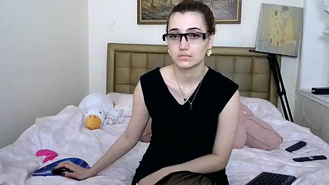 Snapshot of Iren chatting on 05-22-26, 06:42 Iren online show from 05-22-26, 06:42
