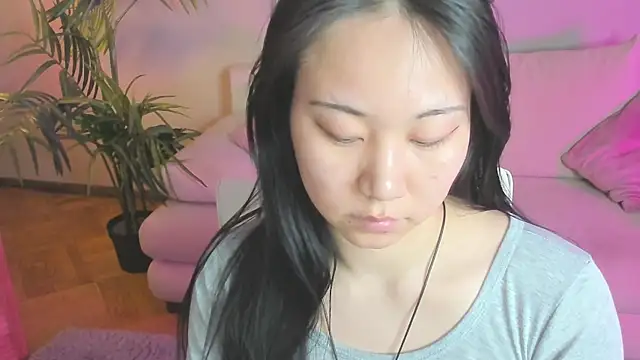 Snapshot of Inari_Okami_ chatting on 02-09-25, 02:18 Inari Okami online show from 02-09-25, 02:18