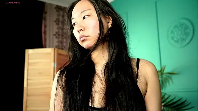 Snapshot of Inari_Okami_ chatting on 09-26-25, 06:50 Inari Okami online show from 09-26-25, 06:50