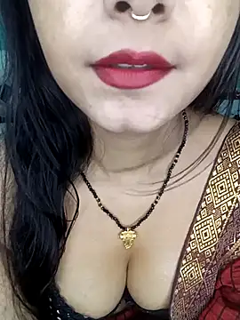 Snapshot of Diamond_queeen chatting on 03-02-25, 07:45 Diamond queeen online show from 03-02-25, 07:45