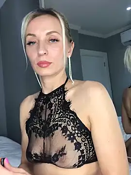 Snapshot of Diamond_Bunny_ chatting on 02-26-25, 08:44 Diamond Bunny online show from 02-26-25, 08:44