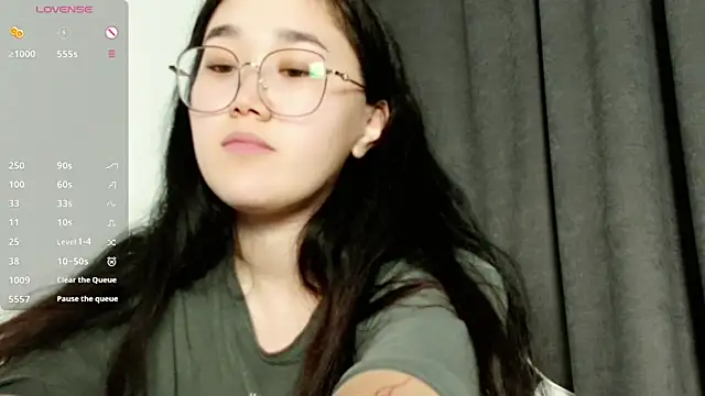 Snapshot of Jennatyan chatting on 02-21-25, 02:27 Jennatyan online show from 02-21-25, 02:27