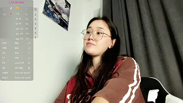 Snapshot of Jennatyan chatting on 02-22-25, 06:19 Jennatyan online show from 02-22-25, 06:19