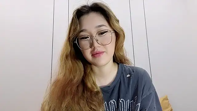 Jennatyan online show from 12-16-25, 11:26