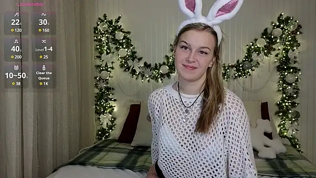 Snapshot of Mel_Nelson chatting on 12-18-24, 02:28 Mel Nelson online show from 12-18-24, 02:28