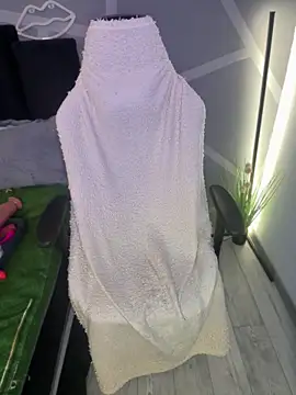 krysstal003 online show from 12-20-24, 09:50