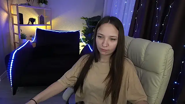 ElysLunar online show from 01-27-25, 07:13