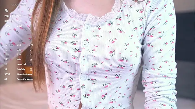 Miss miracle online show from 09-29-25, 04:34