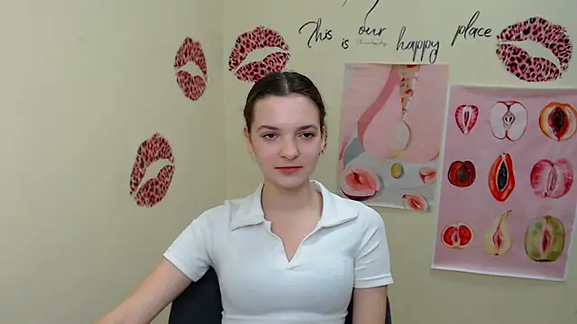  SusieSu  online show from 01-07-25, 10:32