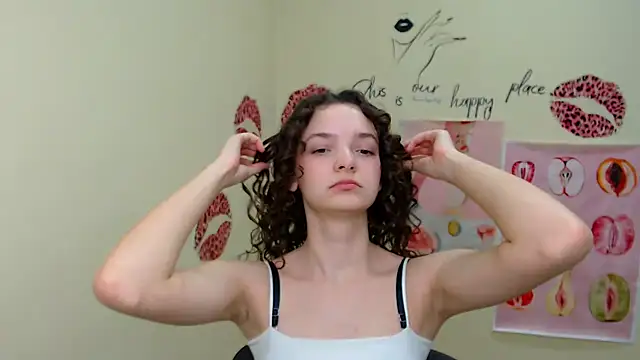  SusieSu  online show from 01-23-25, 01:02