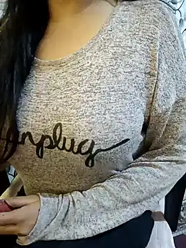 Snapshot of kindar-joy chatting on 12-19-24, 10:21 kindar-joy online show from 12-19-24, 10:21