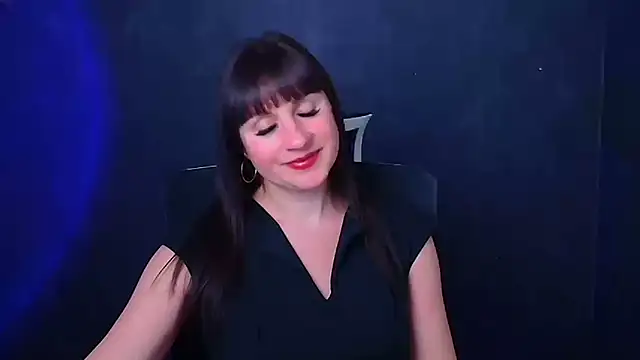 Snapshot of Violla_My chatting on 01-04-25, 09:54 Violla My online show from 01-04-25, 09:54