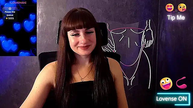 Snapshot of Violla_My chatting on 10-03-25, 05:32 Violla My online show from 10-03-25, 05:32