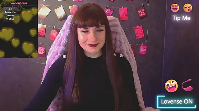 Snapshot of Violla_My chatting on 10-23-25, 06:02 Violla My online show from 10-23-25, 06:02