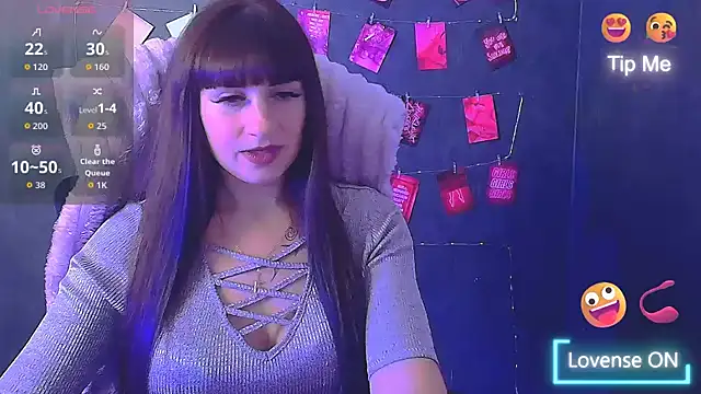 Snapshot of Violla_My chatting on 11-09-25, 07:06 Violla My online show from 11-09-25, 07:06