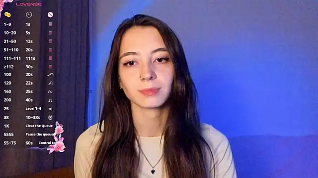 Snapshot of EvaBradley chatting on 09-19-25, 06:08 EvaBradley online show from 09-19-25, 06:08