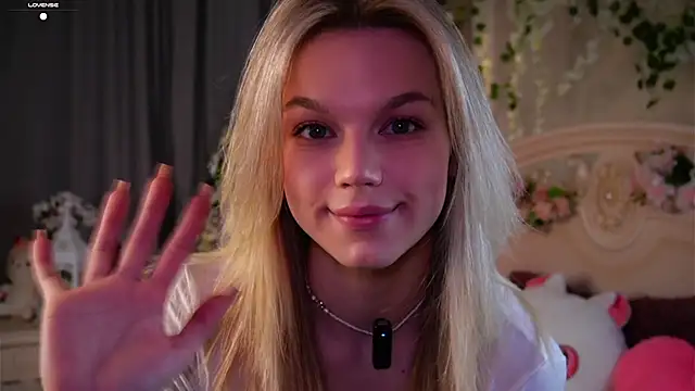 EdlinAlliston online show from 11-05-25, 02:17