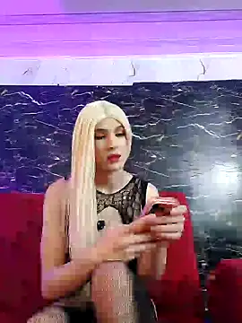 Snapshot of crislingery_dolli chatting on 05-02-26, 01:16 crislingery dolli online show from 05-02-26, 01:16