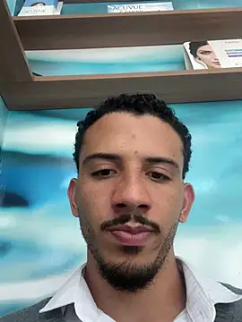 Snapshot of pteno1 chatting on 01-08-25, 04:33 pteno1 online show from 01-08-25, 04:33