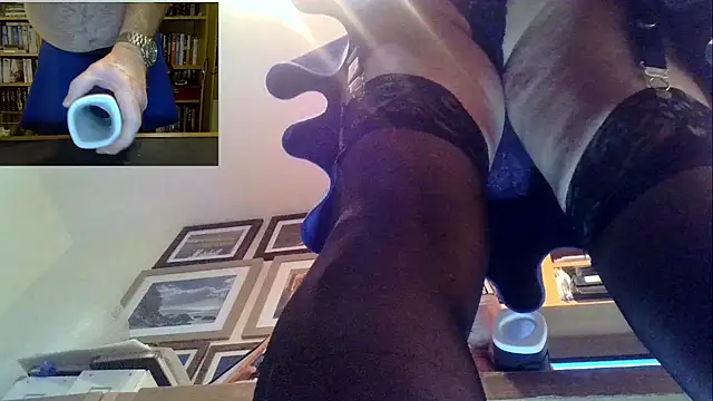 Snapshot of nataliecdlive chatting on 12-07-24, 12:08 nataliecdlive online show from 12-07-24, 12:08