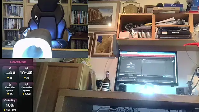 Snapshot of nataliecdlive chatting on 01-10-25, 11:18 nataliecdlive online show from 01-10-25, 11:18