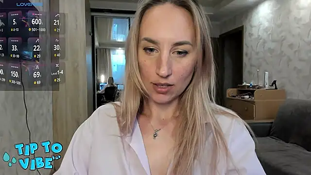 lady Nati online show from 03-04-25, 01:49